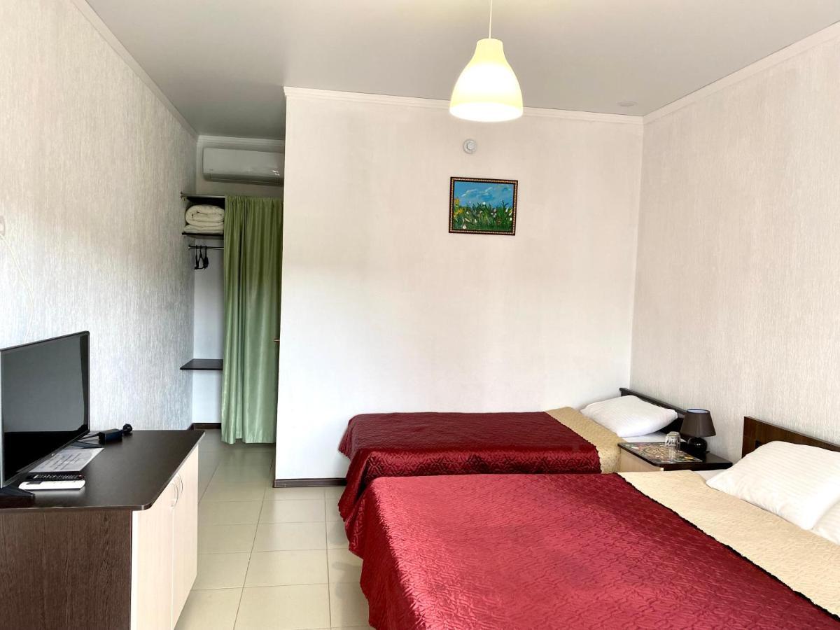 Hotel Solntse Abkhazii Lidzava Екстериор снимка
