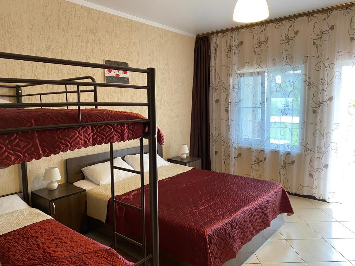 Hotel Solntse Abkhazii Lidzava Екстериор снимка
